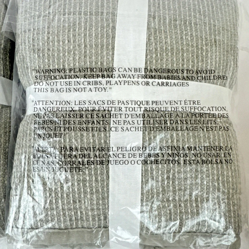 2 Pottery Barn Belgian Flax Waffle Weave King Shams Eucalypts